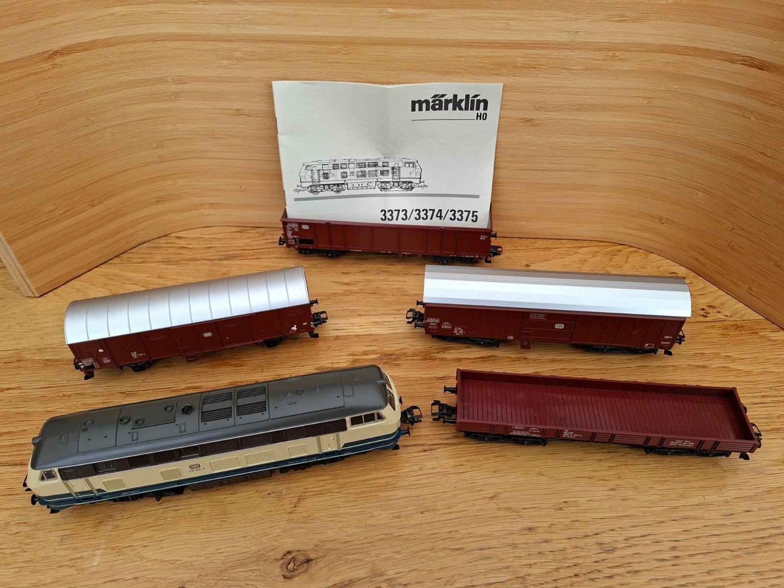 Märklin 3374 digitaal DB 216 wagons trein locomotief rails, Wisselstroom, Locomotief, Ophalen of Verzenden, Zo goed als nieuw