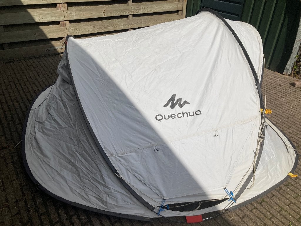 Quechua 2 Seconds II pop-up tent, Ophalen of Verzenden, Zo goed als nieuw, Tot en met 2