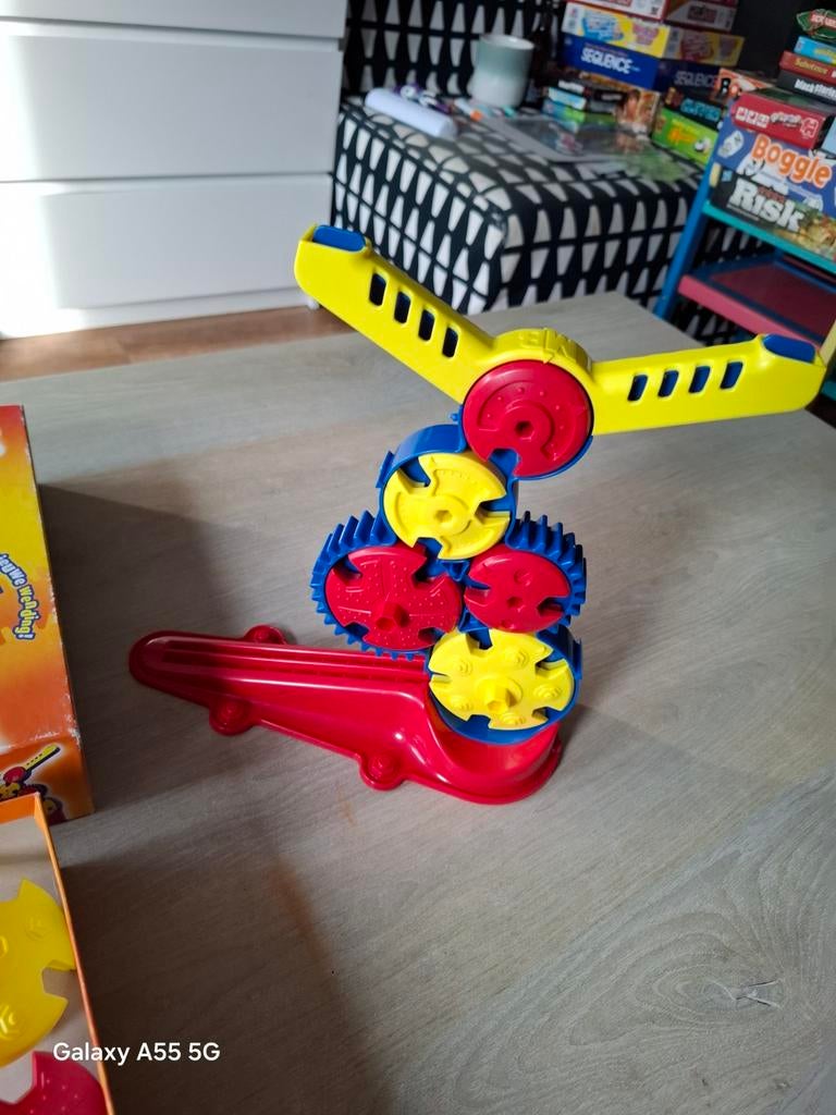 Onderuit - MB Spellen - Leuk gezelschapsspel, Een of twee spelers, 1027 Newport Ave, Pawtucket, RI 02861, USA, Ophalen of Verzenden