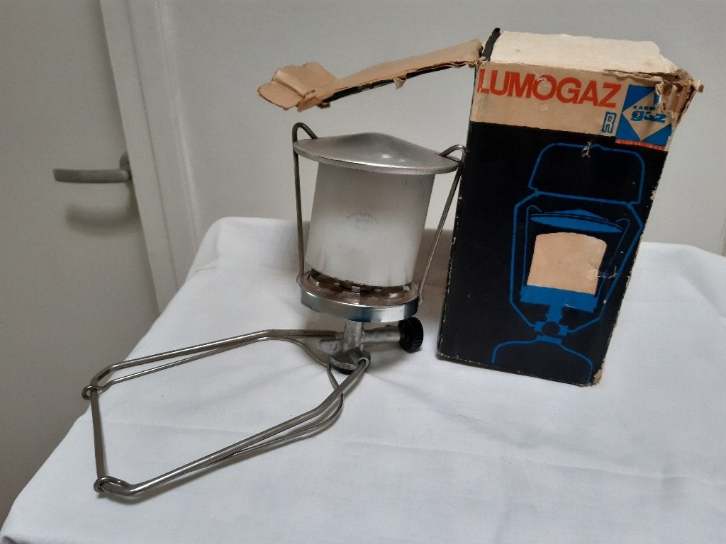 Lamp Lumogaz caminggaz in originele doos met reserve kousjes, Caravans en Kamperen, Ophalen, Zo goed als nieuw