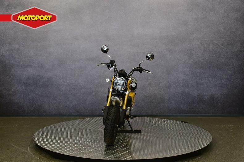 Honda MONKEY 125 (bj 2024), Motoren, Motoren | Honda, Honda Motor Europe, Bedrijf, Crystal Bldng B-Unit B11.2 Rivium Blv200
2909 LK  Capelle aan den IJsel, NL