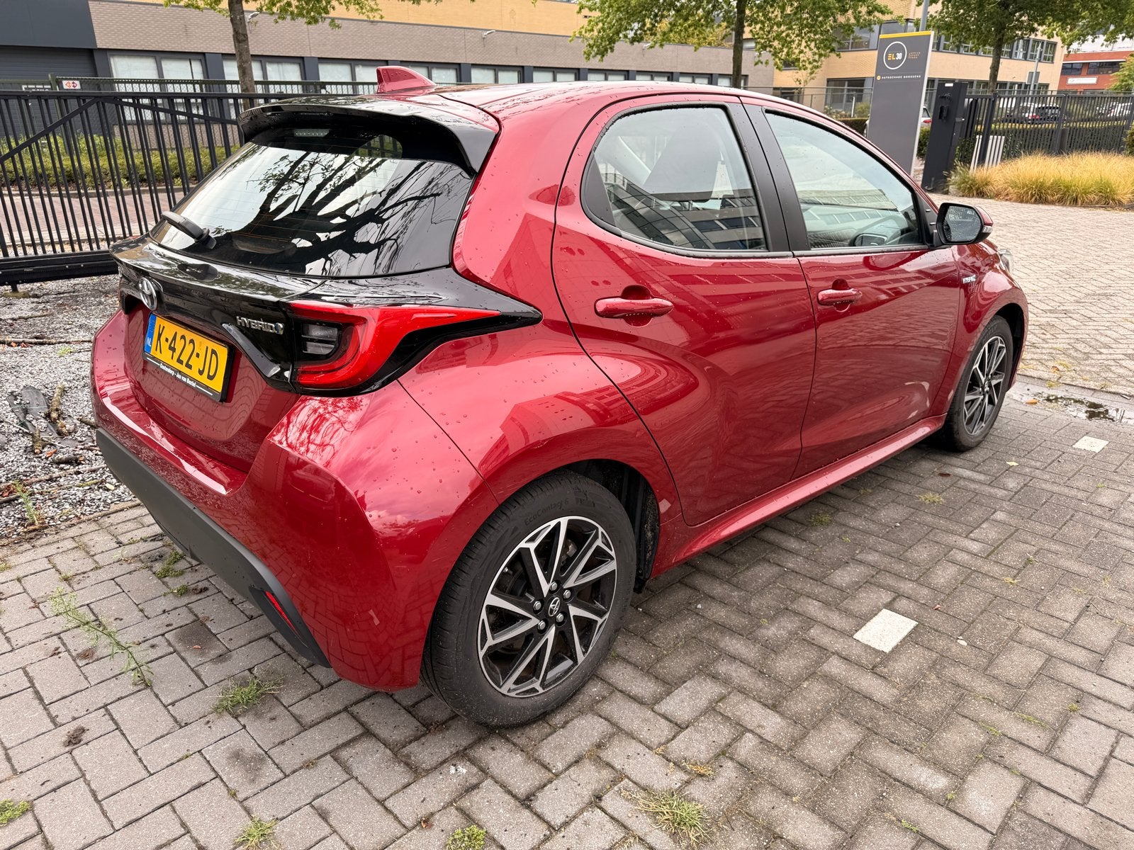 Toyota Yaris 1.5 Hybrid 116pk CVT 2020 Rood, 450 kg, 450 kg, 49 €/maand, Yaris