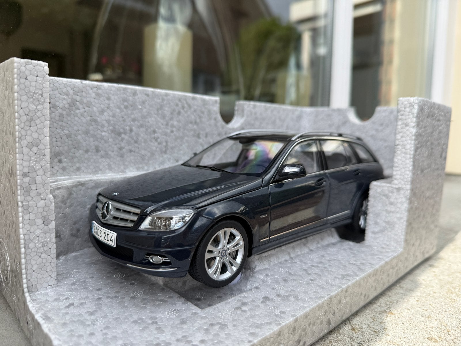 1:18 Mercedes C-Klasse T-Modell Avantgarde S204 grau Autoart, Hobby en Vrije tijd, Modelauto's | 1:18, Auto, Autoart, Ophalen of Verzenden