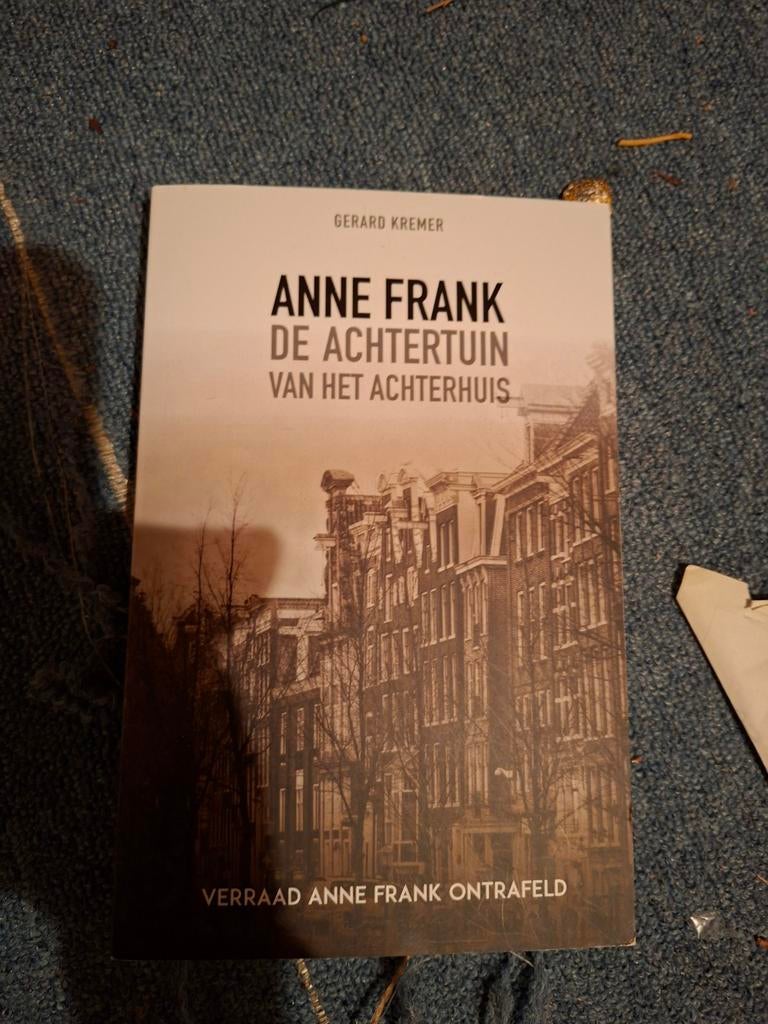 Gerard Kremer - De achtertuin van het Achterhuis, Boeken, Oorlog en Militair, Tweede Wereldoorlog, Gerard Kremer, Ophalen of Verzenden