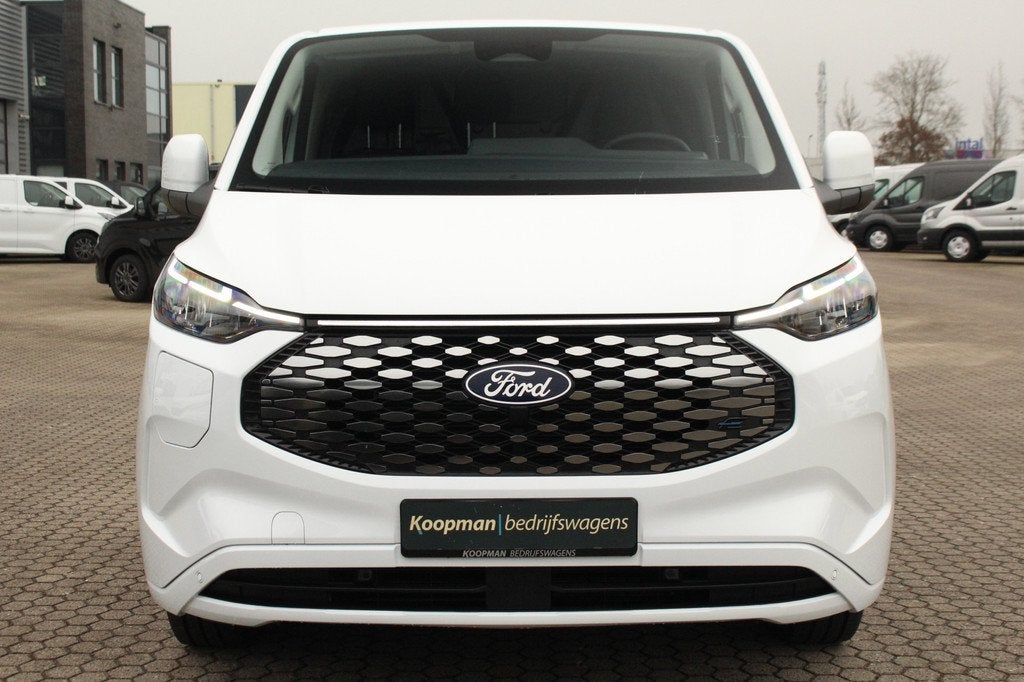 Ford E-Transit Custom 320 L2H1 Limited | 65kWh | 160kW/218pk, Auto's, Bestelauto's, Automaat, Achterwielaandrijving, Wit, Nieuw