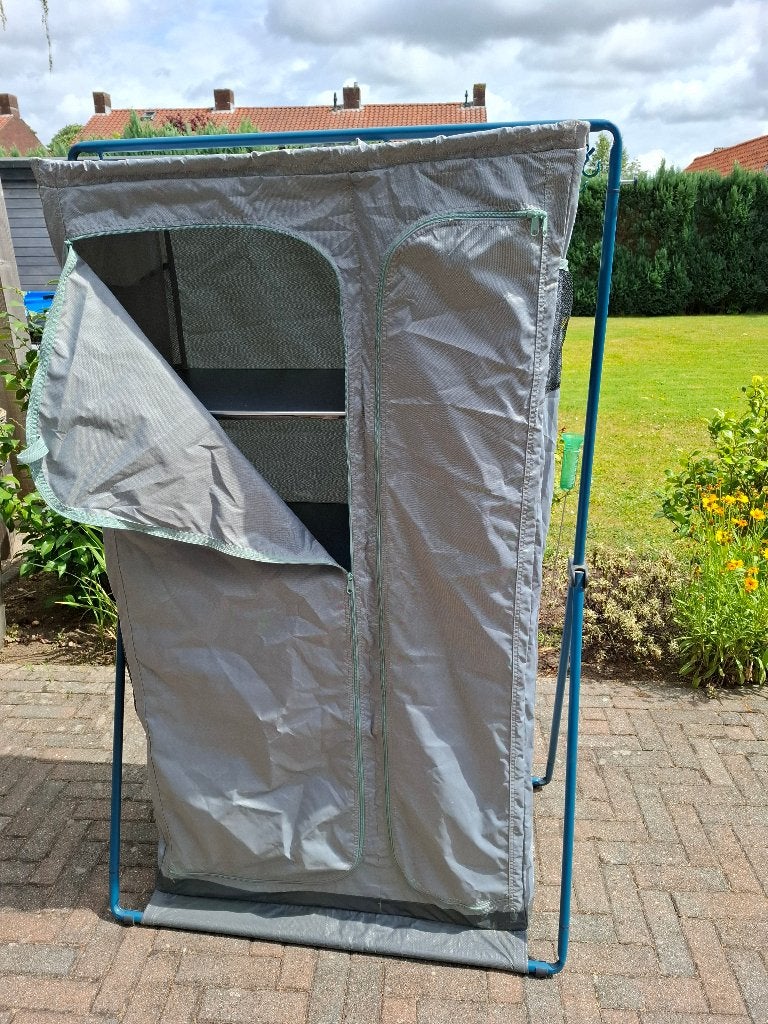 campingkastje, Caravans en Kamperen, Kampeermeubelen, Zo goed als nieuw, Campingkast, Ophalen of Verzenden