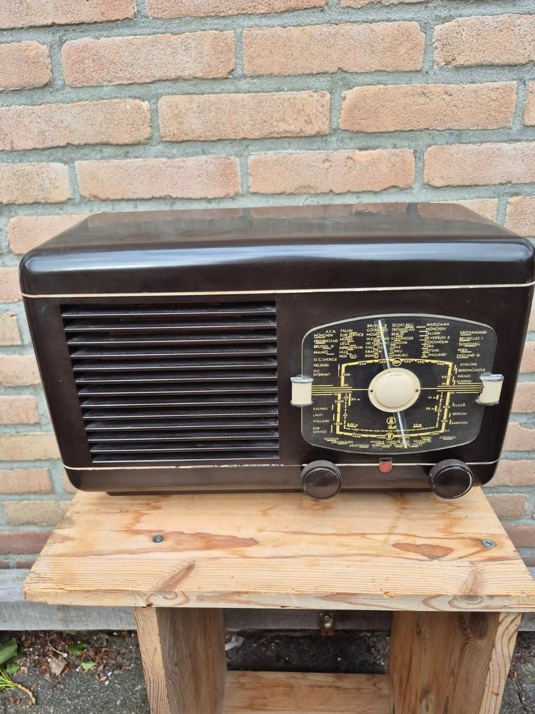 Philips radio bakeliet type BX 380A, Ophalen of Verzenden