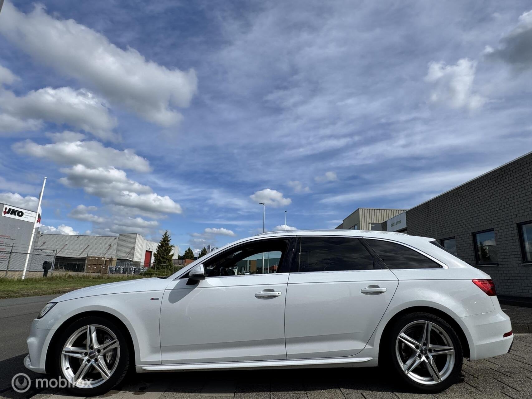 Audi A4 Avant 2.0 TDI Pro Line|Virtual Carplay Keyless LED, Euro 6, Automatische klimaatregeling, 1505 kg, A4
