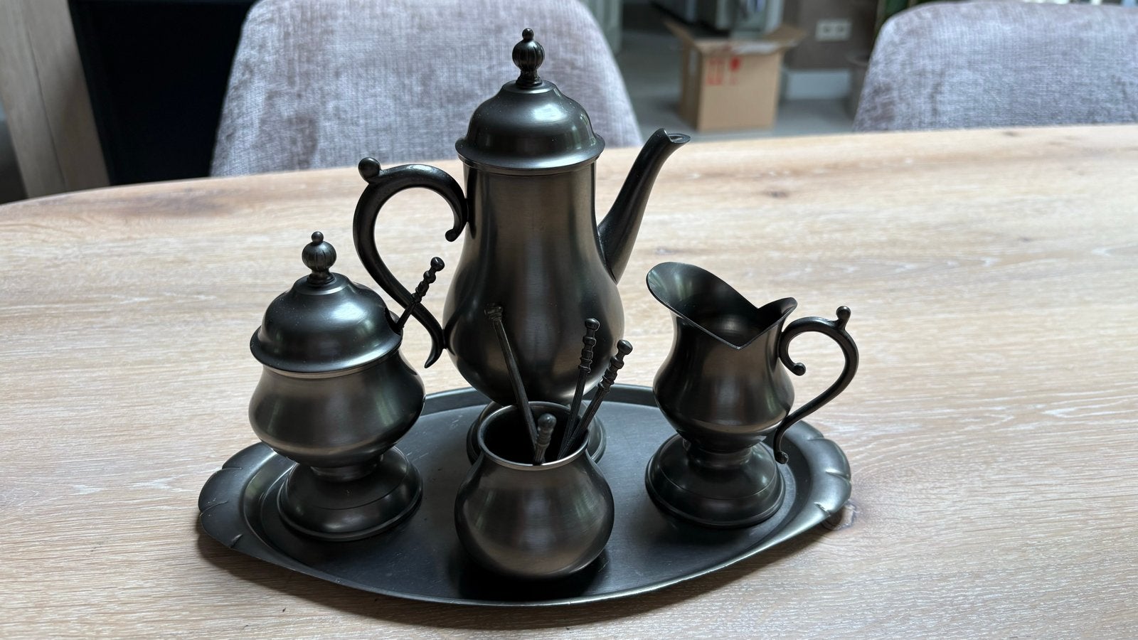 Vintage tinnen koffie- en theeservies met dienblad, Ophalen of Verzenden