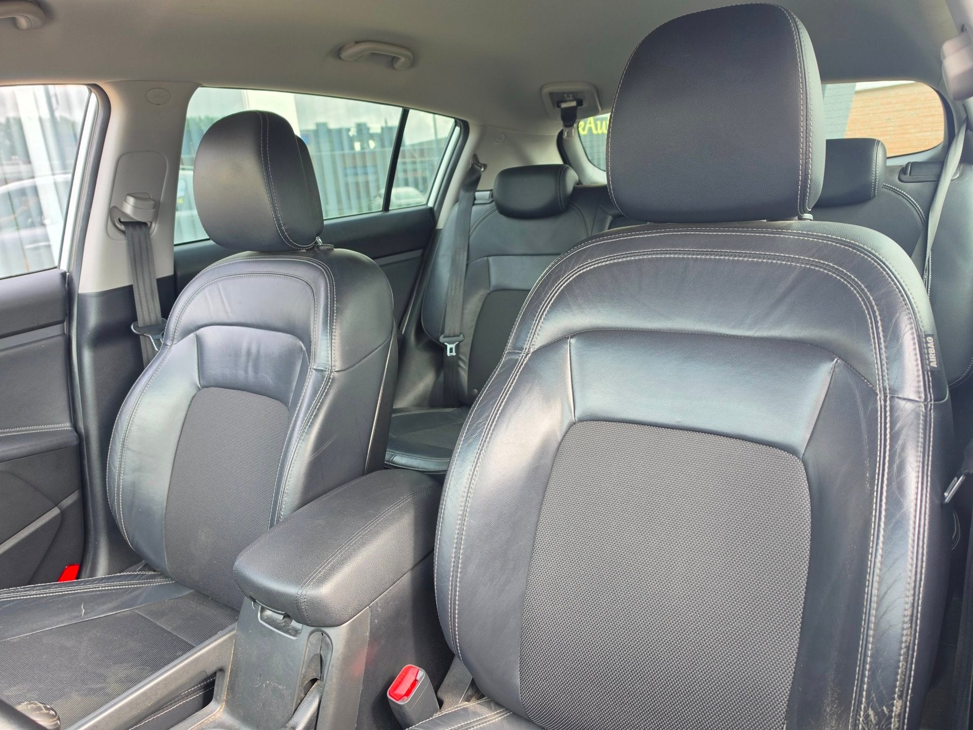 Foto 7 van Kia Sportage 2.0 X-ecutive Plus Pack