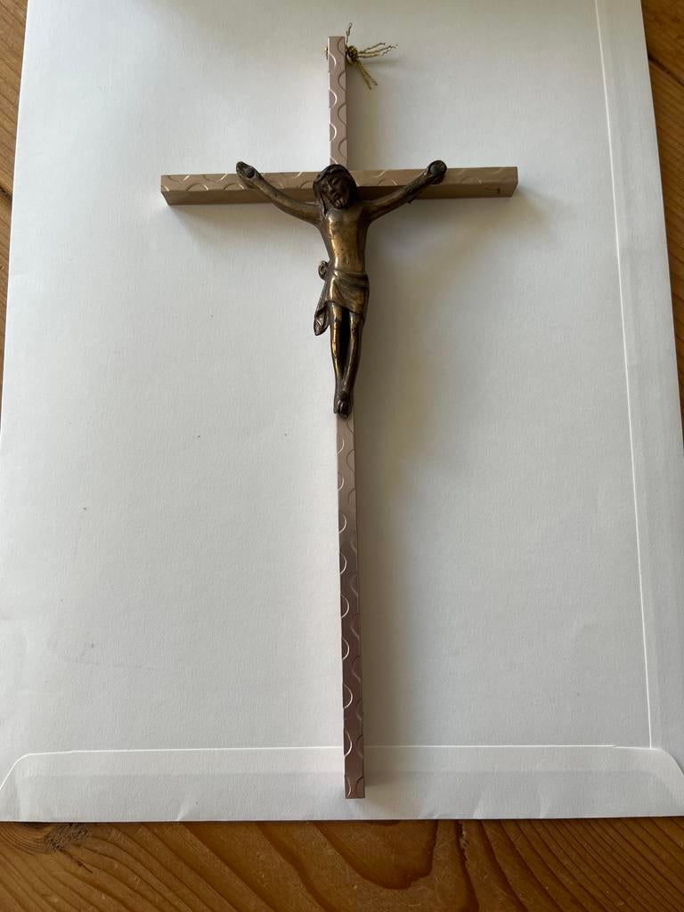 Jezus beeld op kruis, Antiek en Kunst, Ophalen of Verzenden