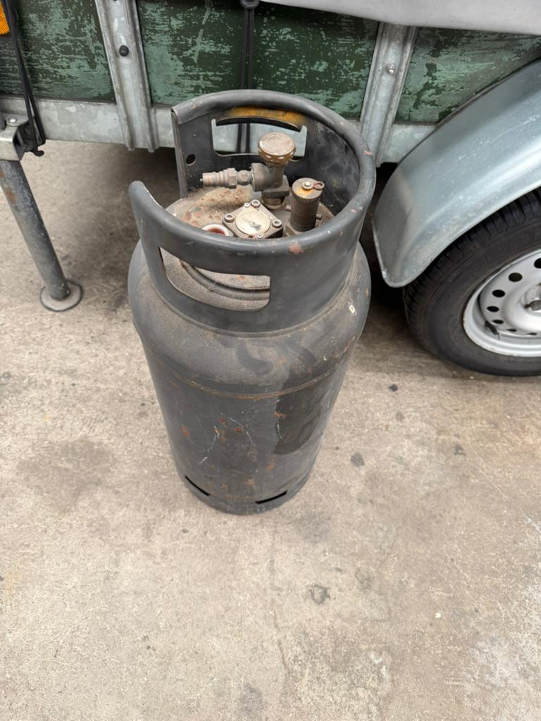 Gasfles, Ophalen, Zo goed als nieuw