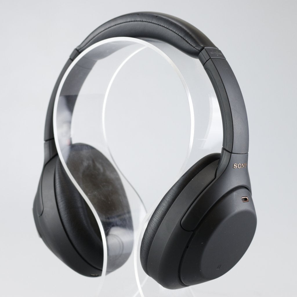 Sony Wh-1000XM4 Bluetooth Koptelefoon Zwart, Sony, Zo goed als nieuw, Support@sony.com, 1-7-1 Konan, Minato-ku
Tokyo 108-0075
Japan