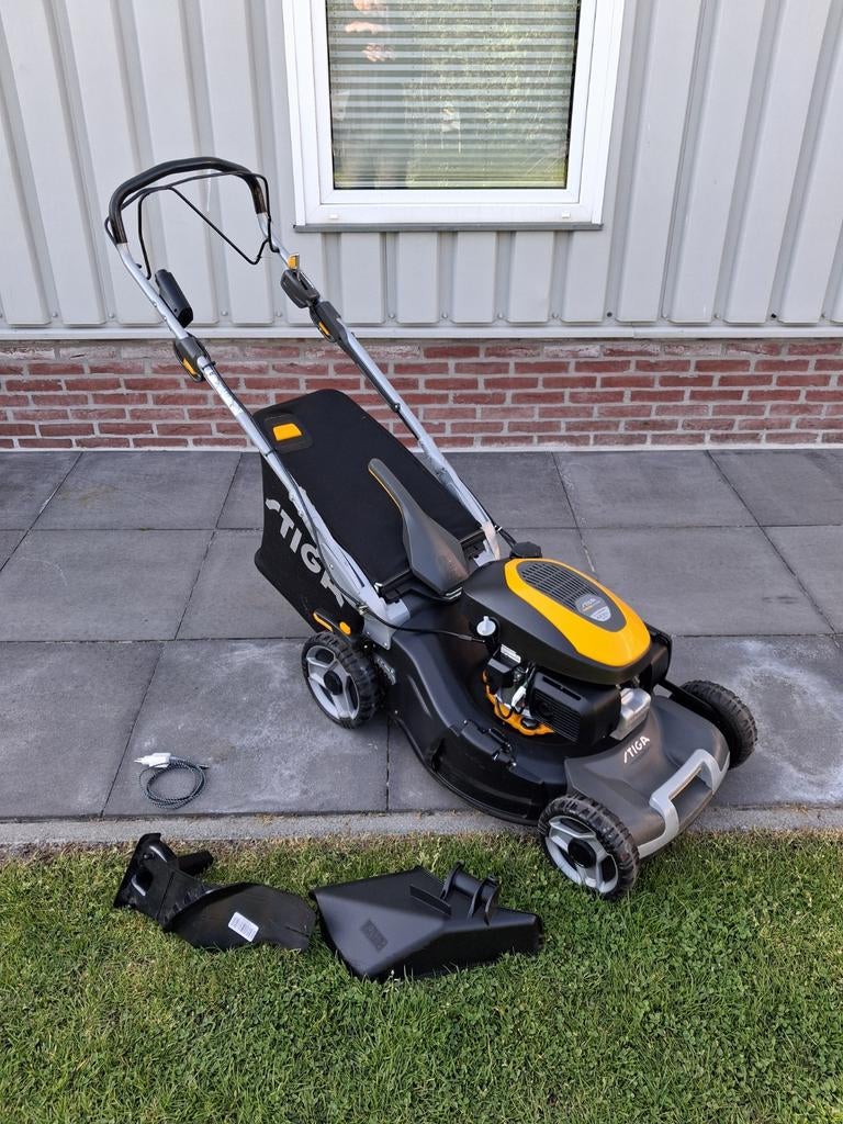 Demo Stiga Twinclip 55 SVEQ H 6pk OHV Honda E-start Bj 2022!, Ophalen, Cirkelmaaier, Stiga twinclip 55 sveq h, STIGA