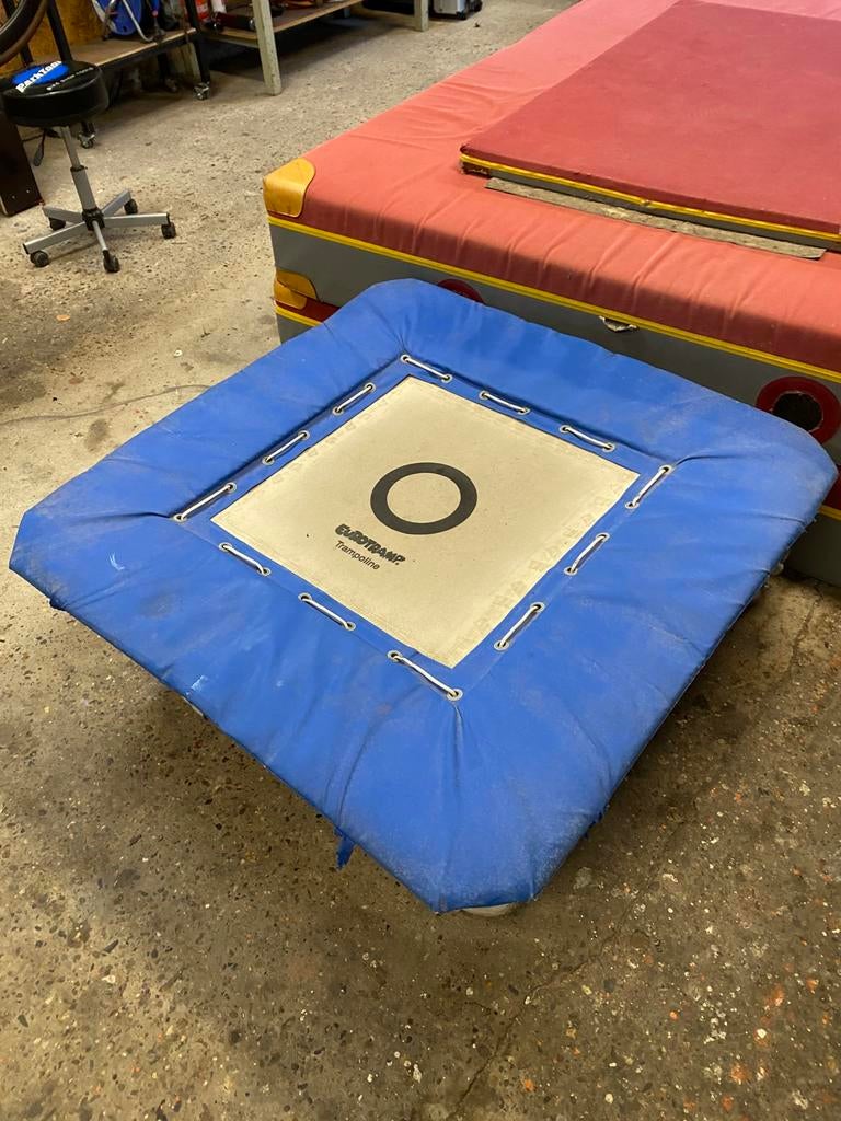 Euro teap trampoline uit gymzaal, Maat 36 t/m 42, Ophalen, Zo goed als nieuw, Materiaal
