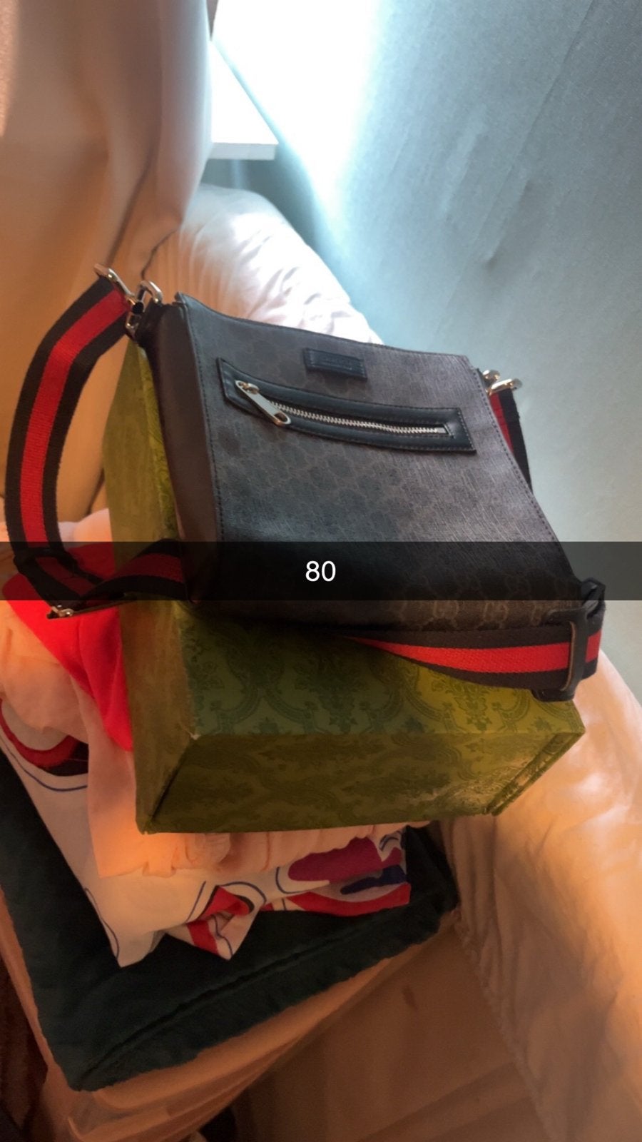 Gucci schoudertasje met rood/blauwe band, Ophalen, Gebruikt, Grijs, Schoudertasje