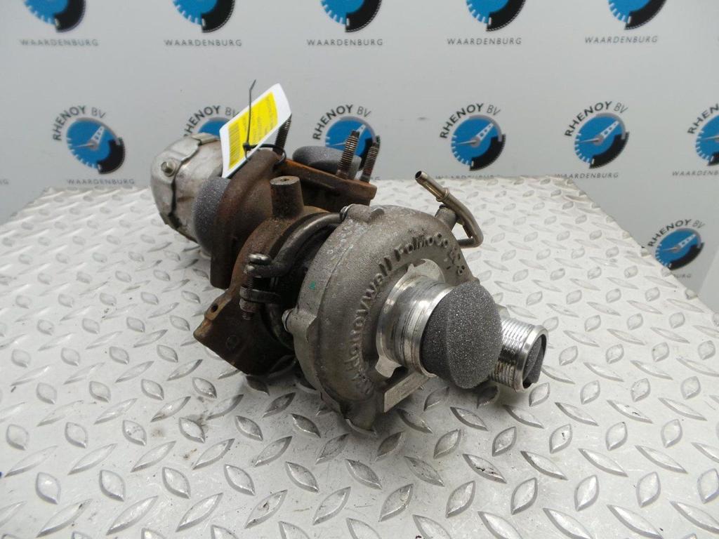 LANDROVER RANGE ROVER SPORT TURBO 2014, Ophalen of Verzenden, Gebruikt, Stiba lid