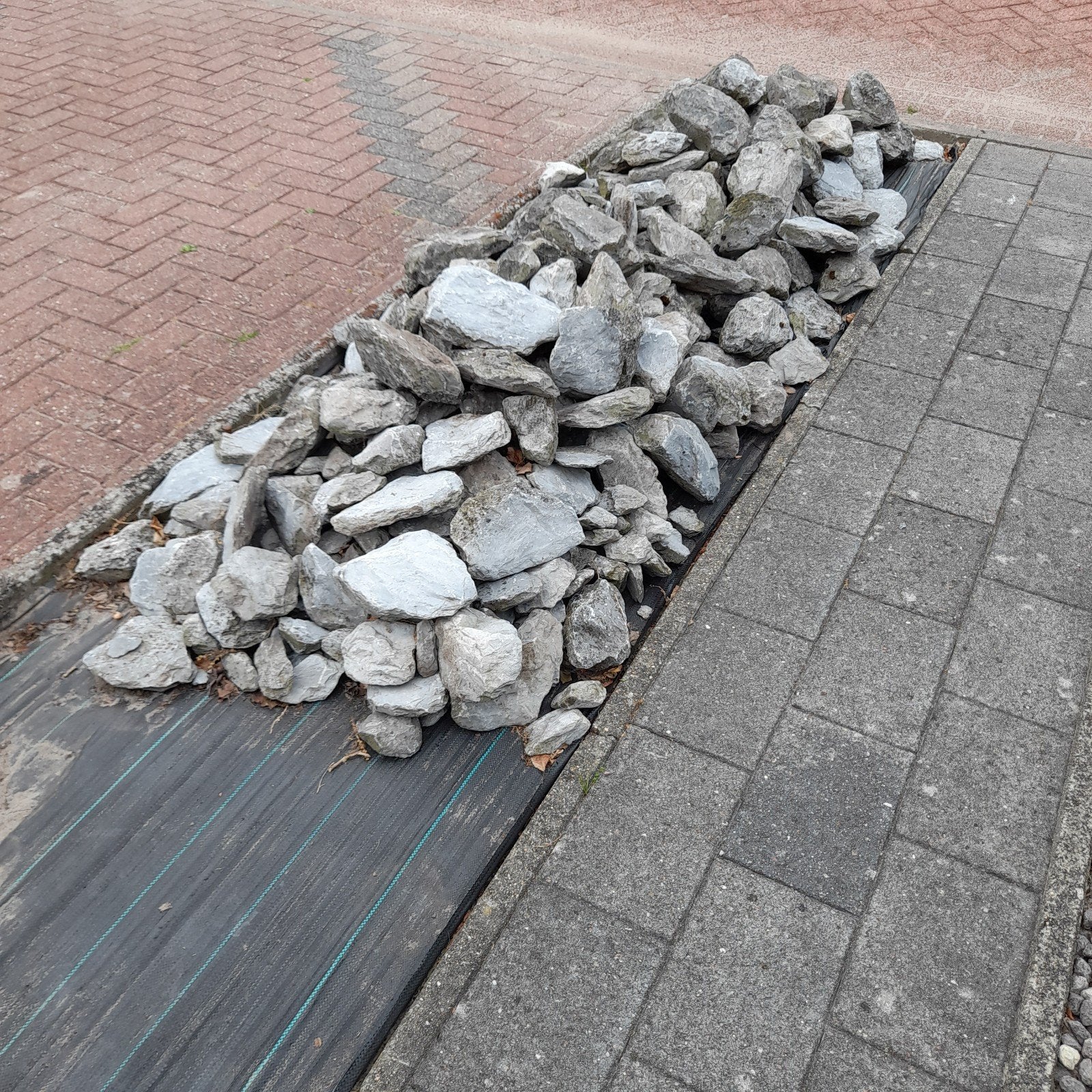 Breukstenen.... Gratis, Tuin en Terras, Grind, Keien en Split, Ophalen, Gebruikt, Grijs, Kei