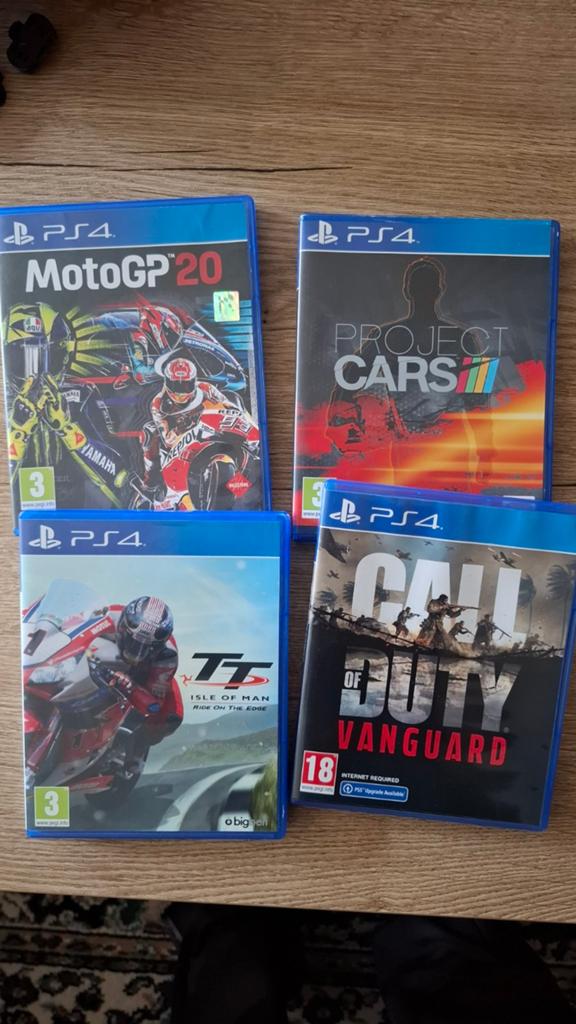 PS4 Games, Online, Gebruikt, Vanaf 18 jaar, 1 speler