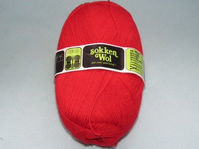 Nieuwe bol Hema sokkenwol helderrood 100 gram, Hobby en Vrije tijd, Breien en Haken, Ophalen of Verzenden, Nieuw, Breien of Haken