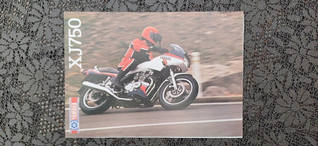 Originele folder Yamaha XJ 750 1983-1984, Motoren, Ophalen of Verzenden, Yamaha