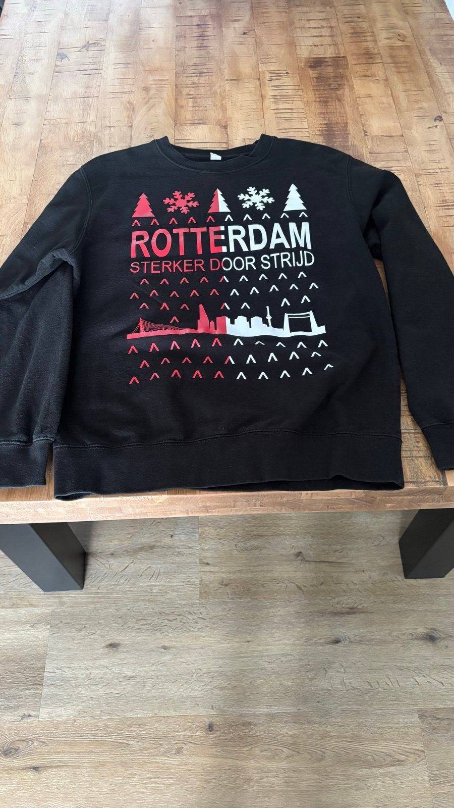 Rotterdam Kersttrui - Feyenoord - Maat M, Ophalen of Verzenden, Zo goed als nieuw