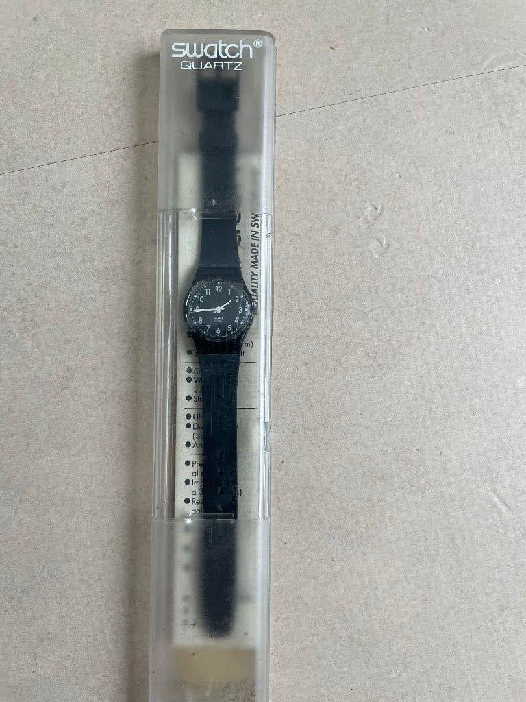 Swatch Lady Little Seven LB139 – Elegant Zwart – Ongebruikt!, Verzamelen, Ophalen of Verzenden, Zo goed als nieuw