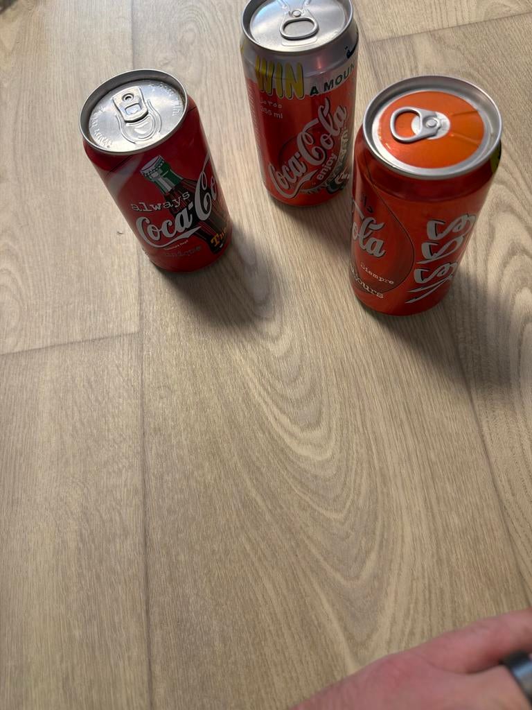 Zeldzame Coca-Cola blikjes uit Israël en Dubai, Ophalen of Verzenden, Gebruikt