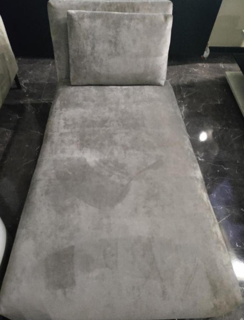 Stijlvolle Chaise Longue van VTwonen - Grijs, Gebruikt, Eenpersoons, Ophalen of Verzenden, Minder dan 150 cm