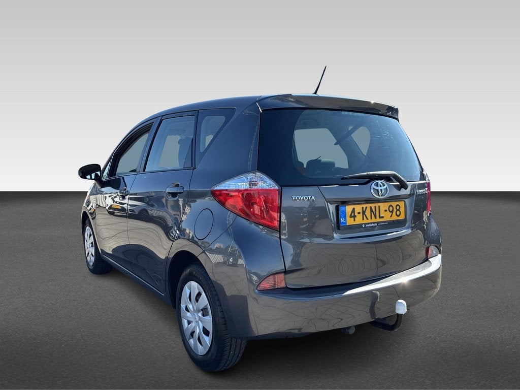 Toyota Verso S 1.3 VVT-i Aspiration, Auto's, Toyota, Automaat, Euro 5, Gebruikt, 4 cilinders