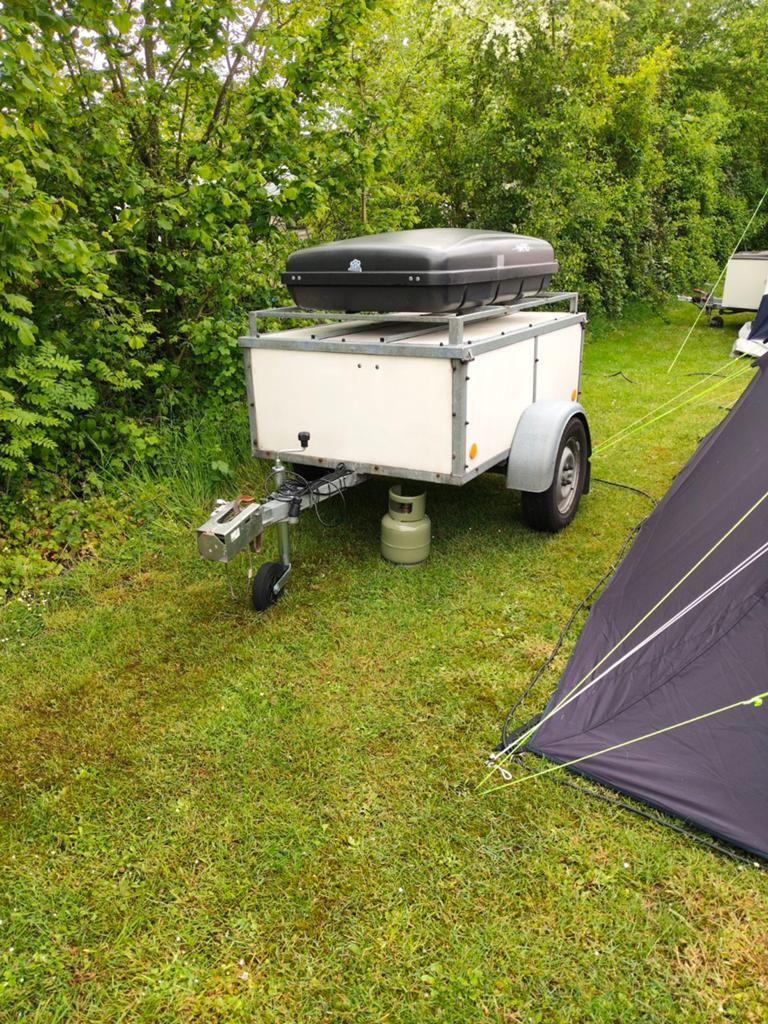 Aangeboden bagage kar handig voor vakantie., Caravans en Kamperen, Ophalen, Gebruikt