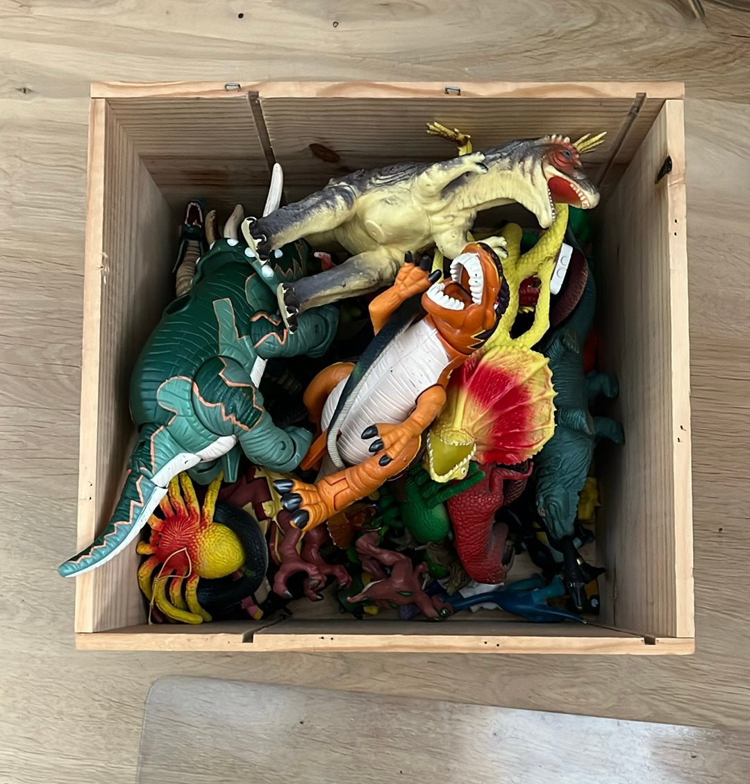 Dino figuren €1,00 p.s. zelf uitkiezen, Ophalen, Zo goed als nieuw