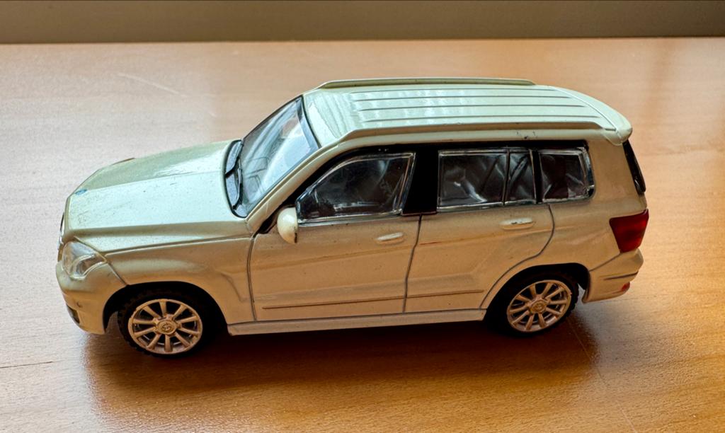 Mercedes-Benz GLK Class 1/43 modelauto Rastar, Ophalen, Gebruikt, Auto, Overige merken