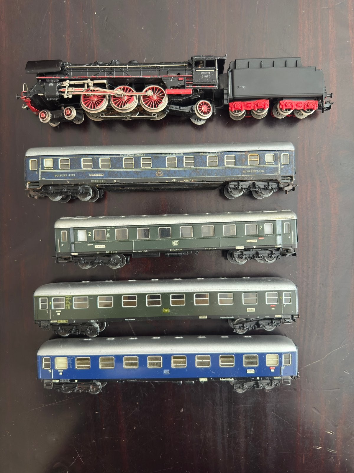 Märklin 3048 met rookgenerator en personenwagons set | 1/87, Hobby en Vrije tijd, Wisselstroom, Gebruikt, Locomotief, Ophalen of Verzenden
