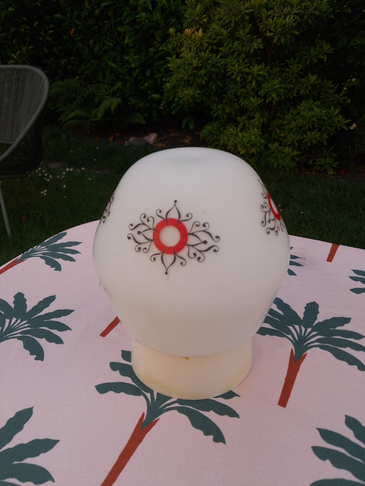 Vintage glazen lampenkap met rood-zwart patroon, Ophalen of Verzenden