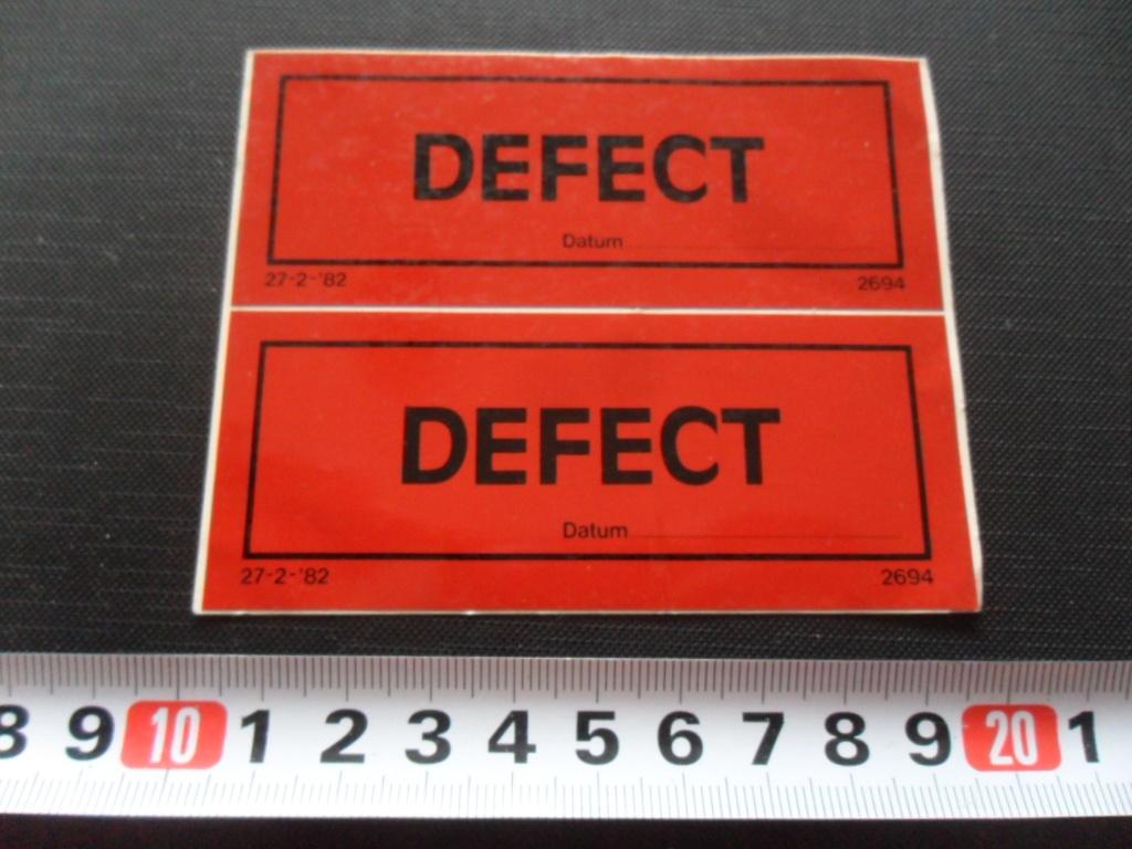 sticker DEFECT, Verzamelen, Stickers, Ophalen, Zo goed als nieuw