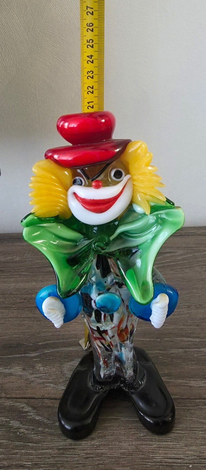 Murano clown, Ophalen