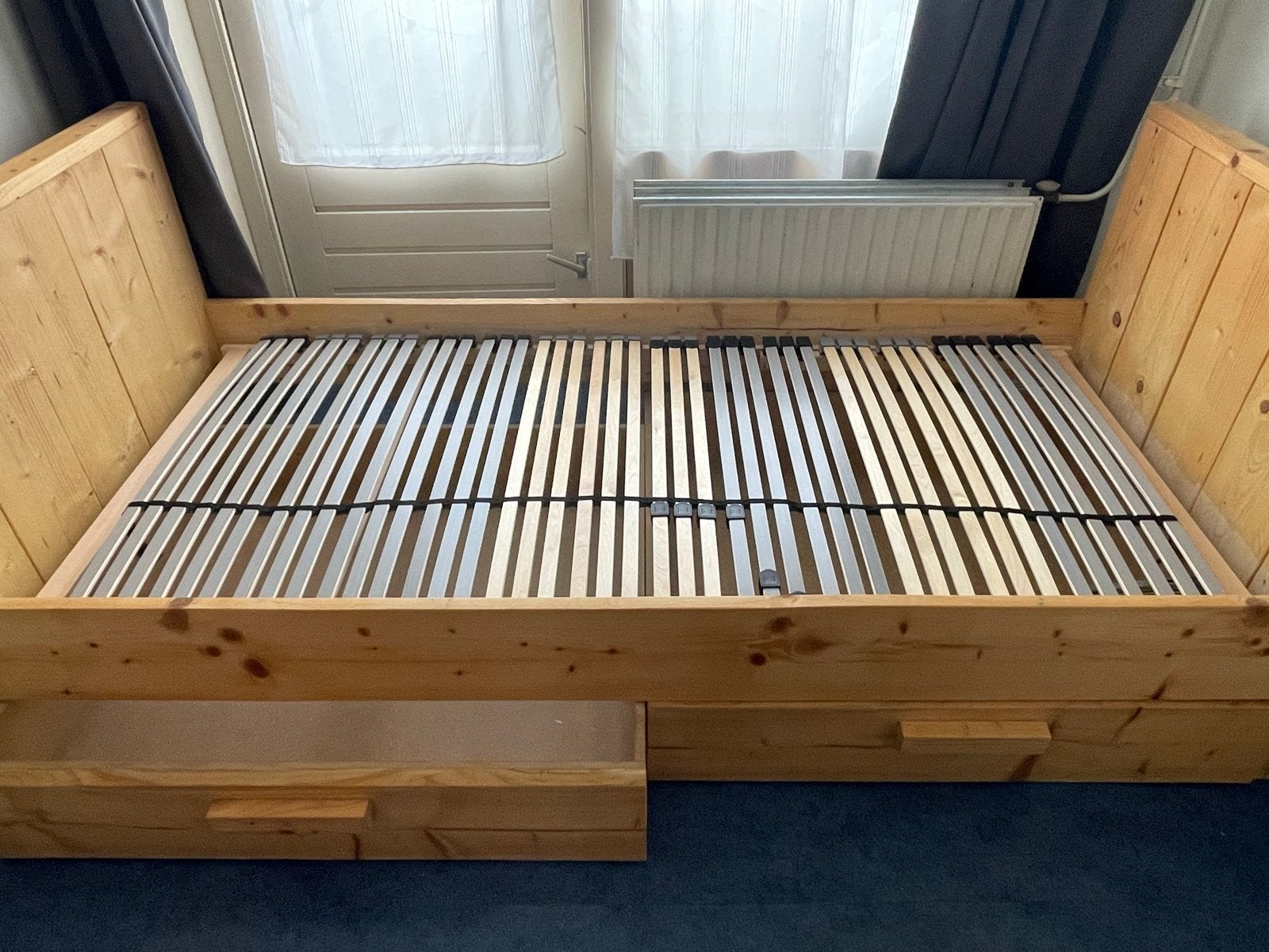 Eenpersoonsbed 90x200cm met lades en verstelbare bodem, Ophalen, 90 cm, Eenpersoons, Bruin
