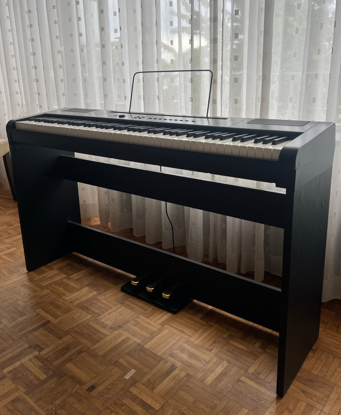 Fazley FSP-500 met onderstel, Muziek en Instrumenten, Piano's, Ophalen, Zwart, Zo goed als nieuw, Digitaal