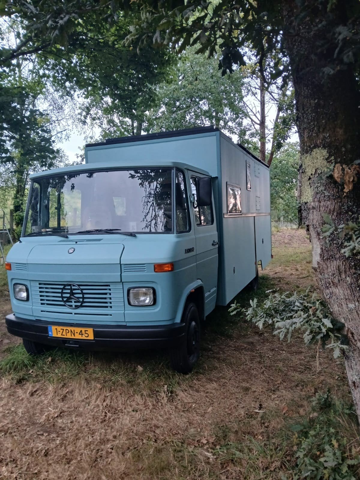 Caravans And Camping Mercedes
