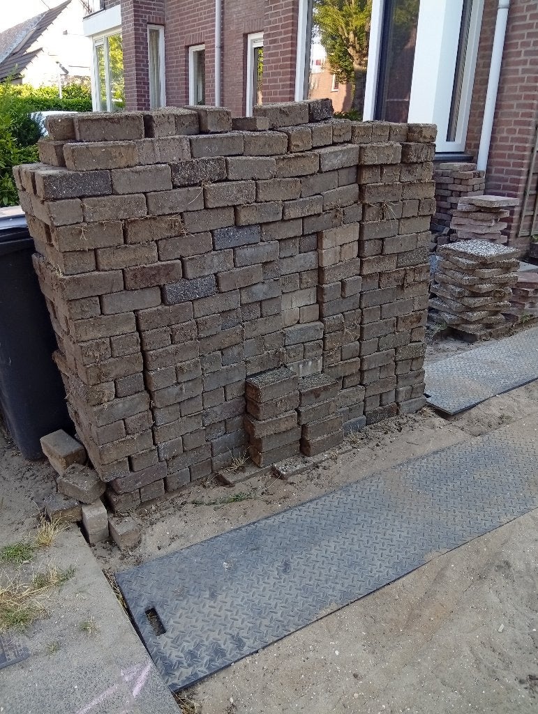 Klinkers 400+ stuks gratis, Tuin en Terras, Ophalen, Gebruikt, Klinkers, 5 tot 10 m²