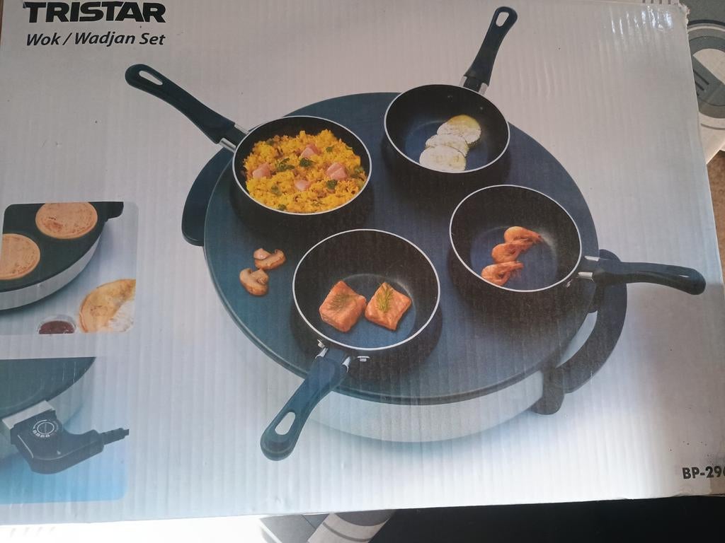 Tristar Wok / Wadjan Set - Elektrische Wokset, Ophalen of Verzenden, Nieuw, 4 t/m 7 personen