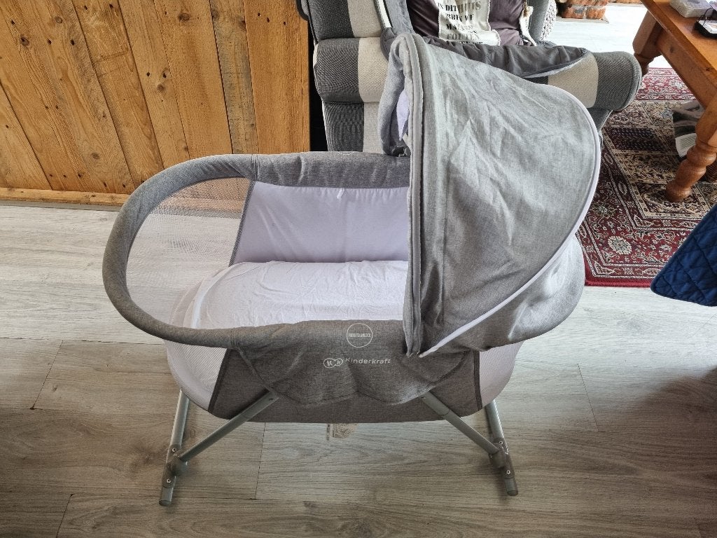 Kinderkraft baby campingbedje (izgst), Ophalen, Zo goed als nieuw, Reisbedje