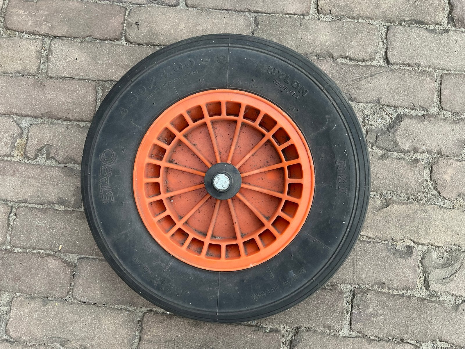 Kruiwagenband met velg, Ophalen of Verzenden, Gebruikt
