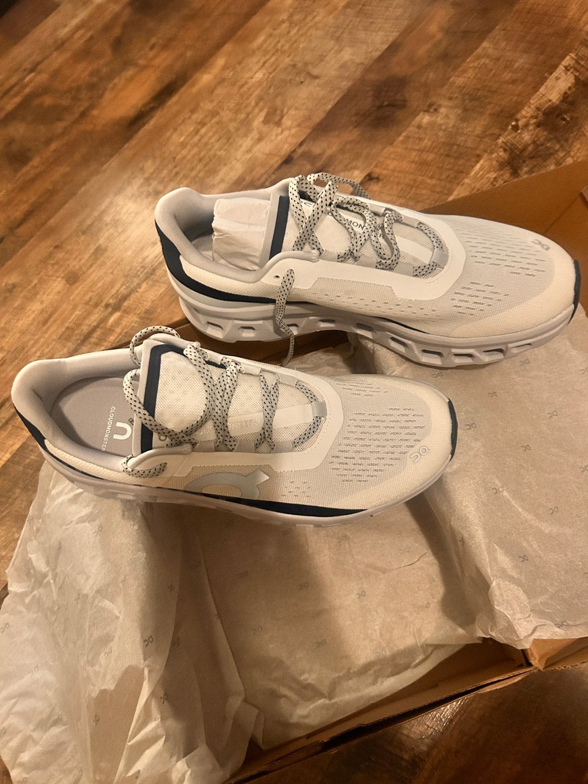 On Cloud sneakers (maat 45) nieuw, Kleding | Heren, Nieuw, Ophalen of Verzenden, Wit, Sportschoenen