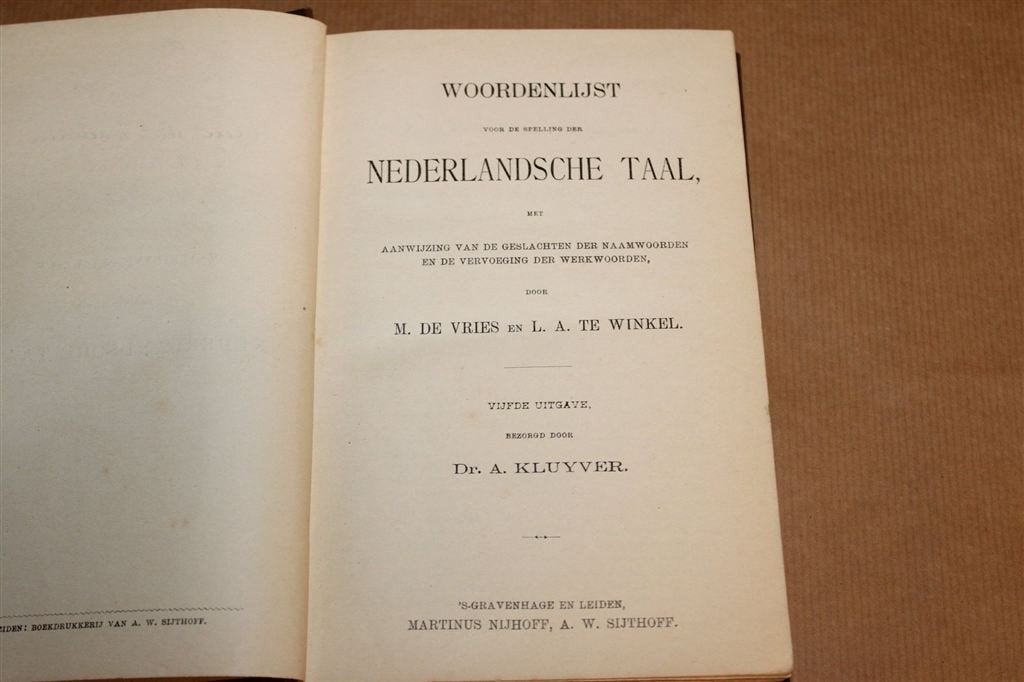 Woordenlijst Spelling der Nederlandsche Taal — Antiek 1898, Boeken, Ophalen of Verzenden, Gelezen, Van Dale, Nederlands