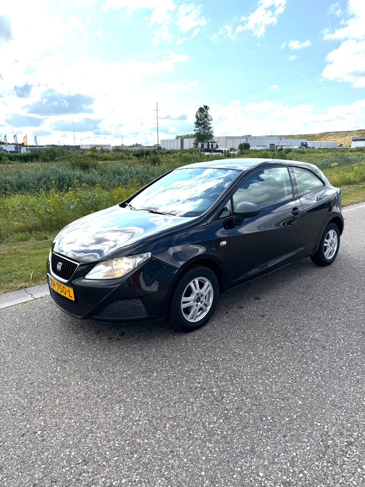 Seat Ibiza 1.2 51KW 3DRS 2010 Zwart, Voorwielaandrijving, Stof, 1198 cc, Mistlampen
