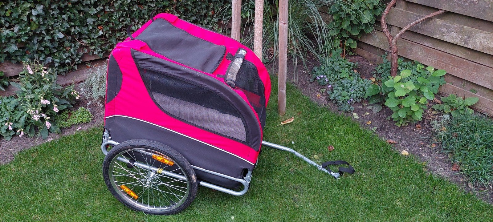 Doggy Liner honden aanhanger kar voor fiets, Ophalen, Opvouwbaar, Zo goed als nieuw, Hondenkar