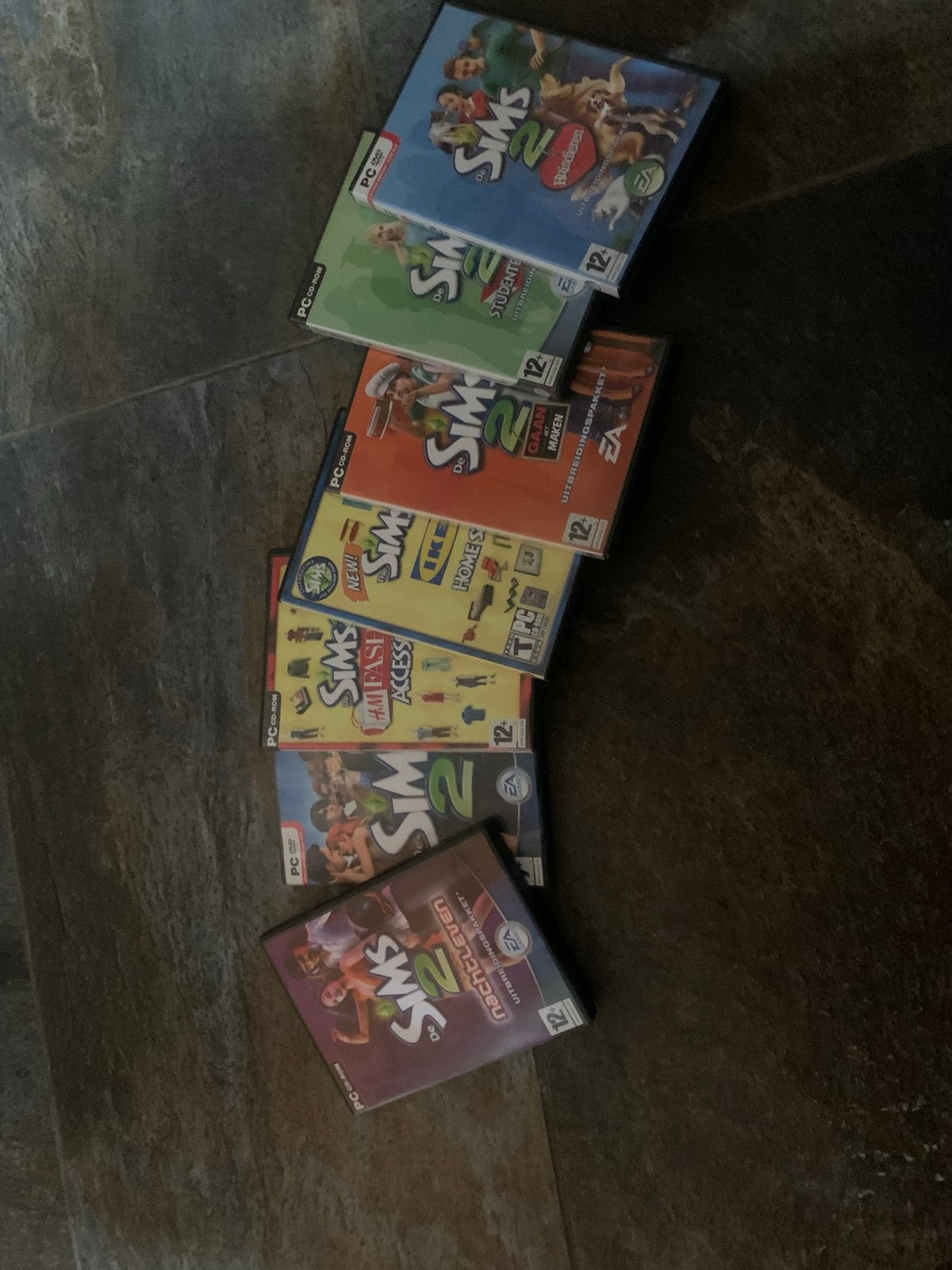 Complete De Sims 2 Serie - PC DVD-ROM Uitbreidingspakketten, Spelcomputers en Games, Gebruikt, 1 speler, Ophalen of Verzenden