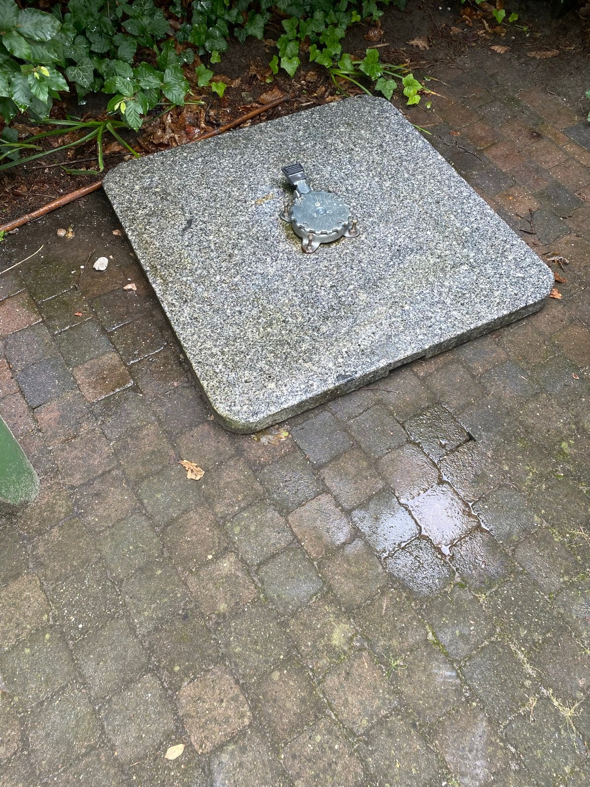Parasolvoet steen voor zweefparasol, Tuin en Terras, Parasols, Ophalen, Gebruikt, Minder dan 1 meter, Parasolvoet